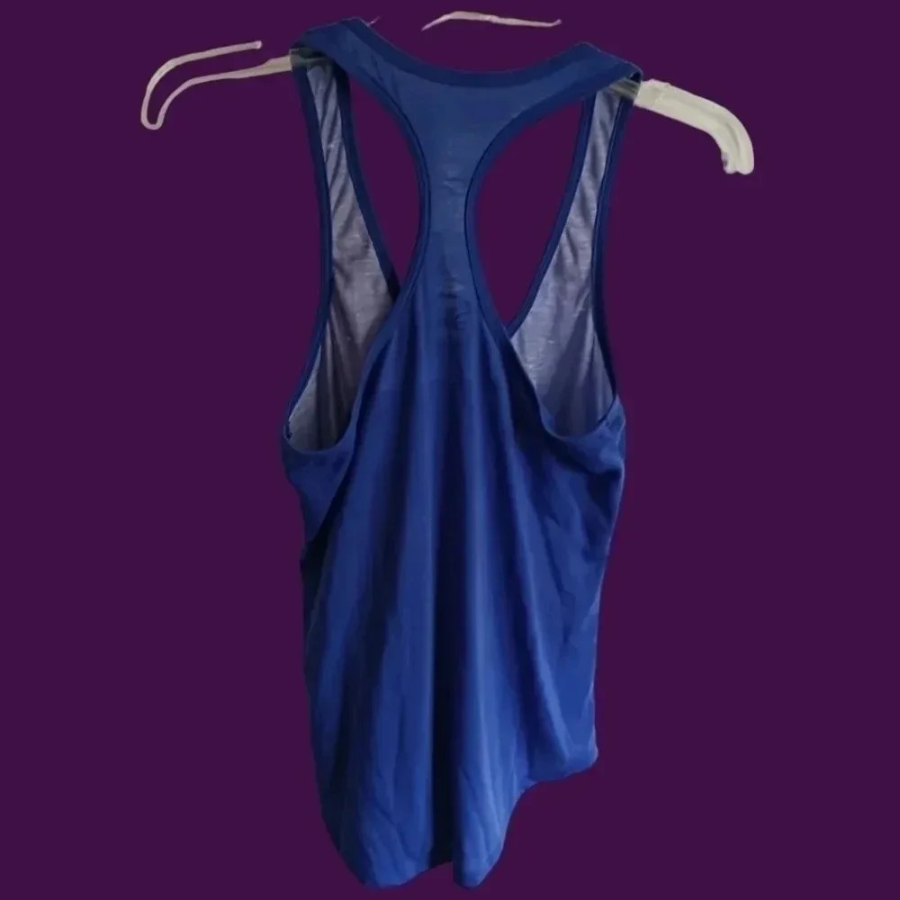 Disney Aladdin & Jasmin racer back top size small - Picture 2 of 7